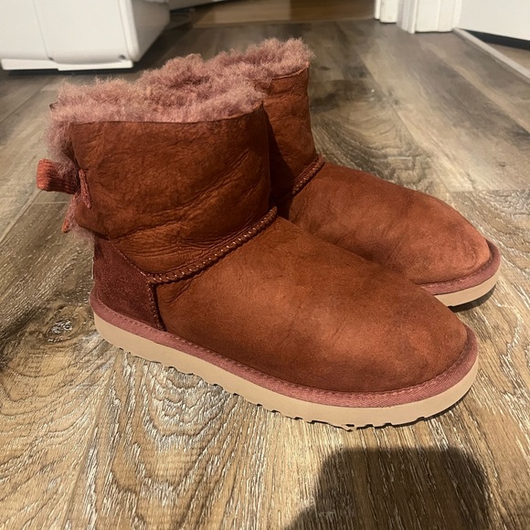 UGG Shoes - UGG Red Winter Boots